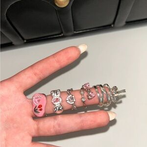 Silver girly coquette ring set